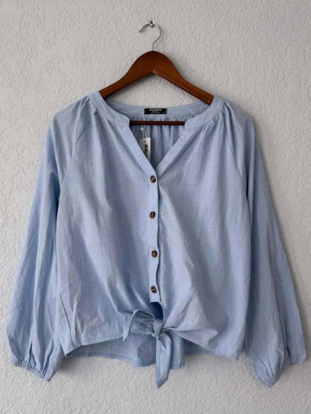 NWT Zeagoo tie-front 100% cotton button-down blouse, light blue